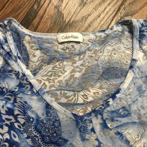 Uber Feminine Sheer V-Neck Mandala T